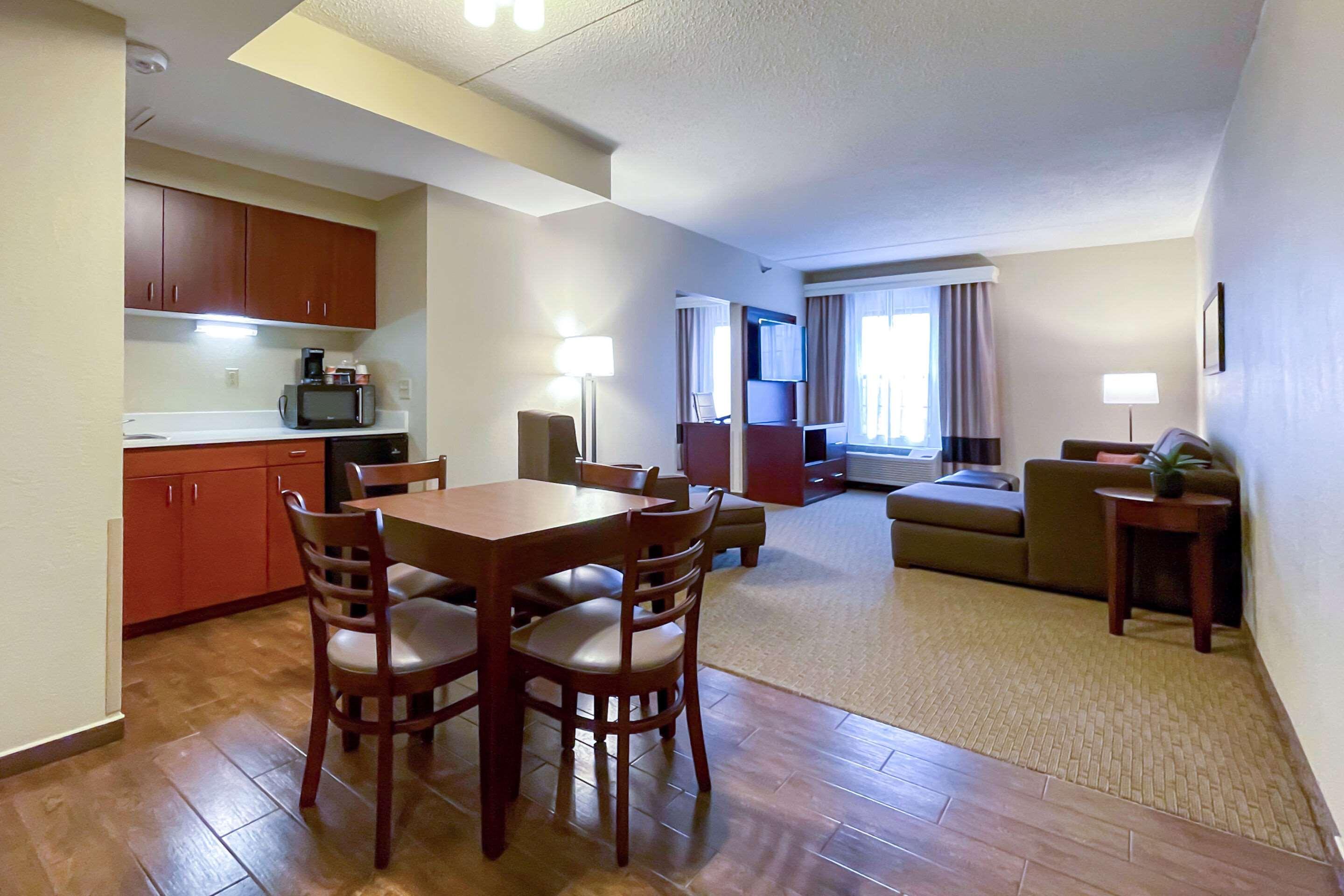 Comfort Suites Near Penn State - State College, Pa Εξωτερικό φωτογραφία