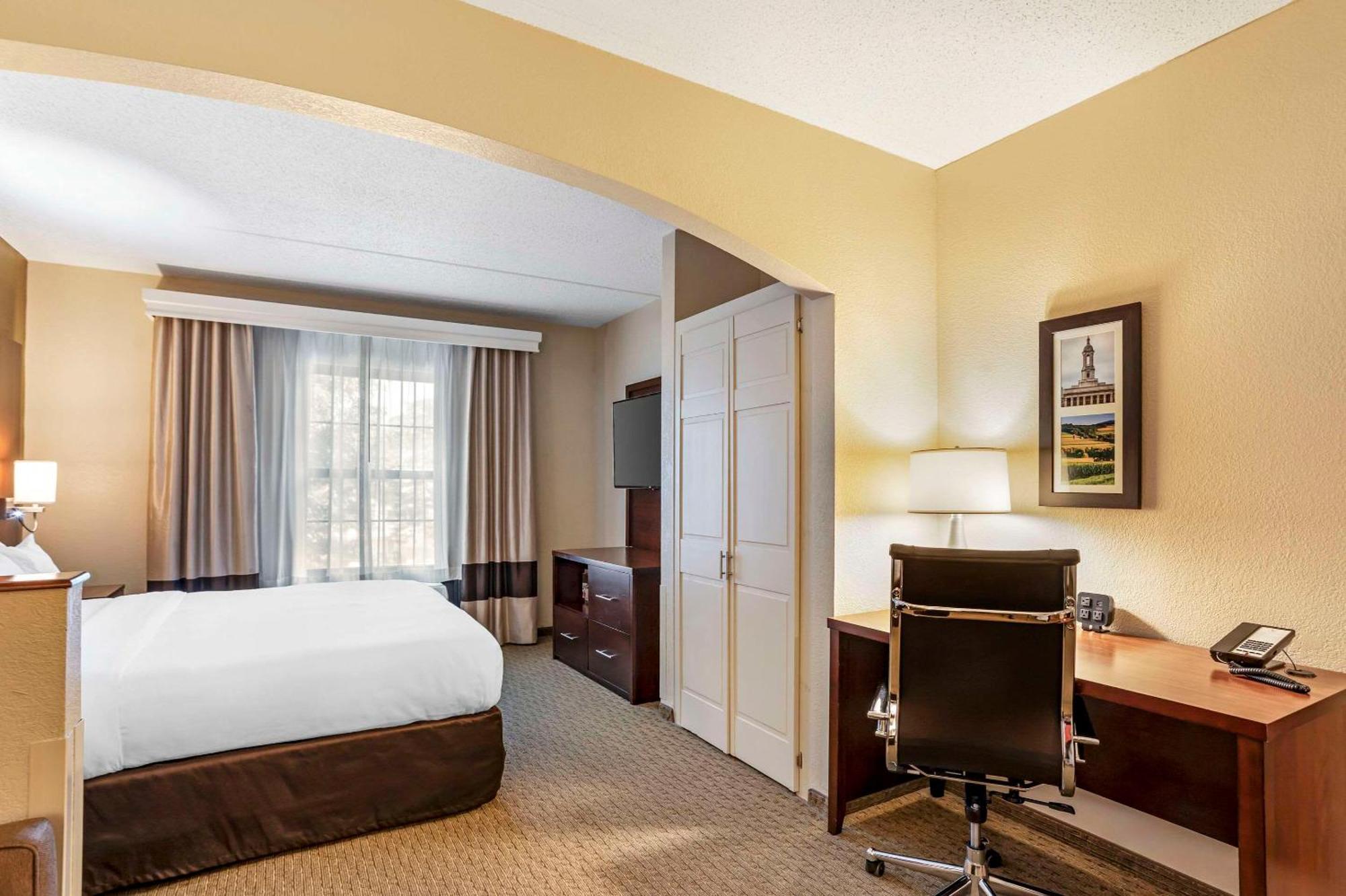 Comfort Suites Near Penn State - State College, Pa Εξωτερικό φωτογραφία