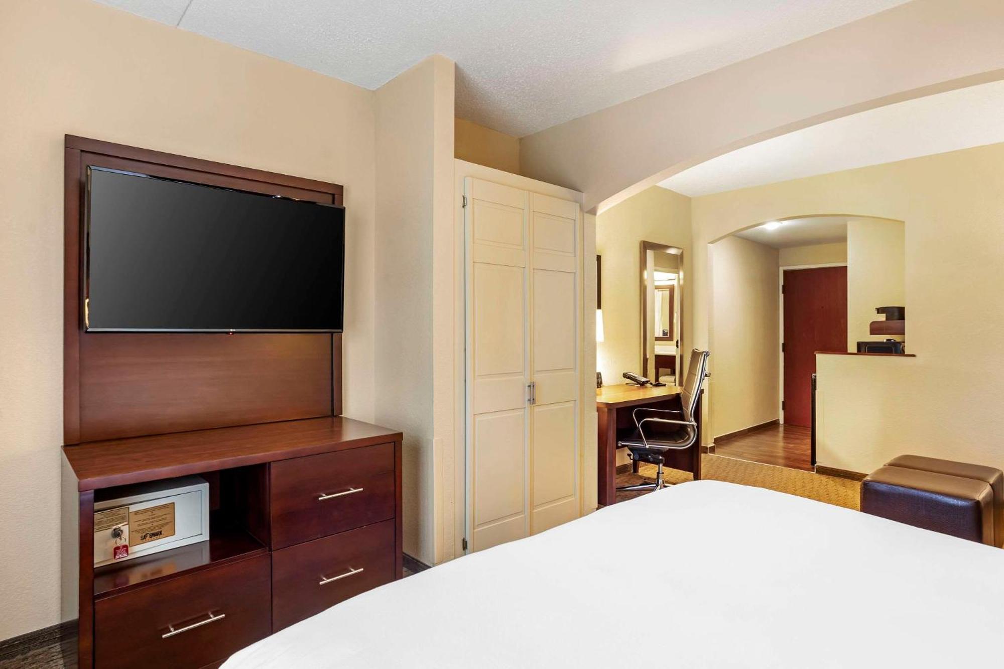Comfort Suites Near Penn State - State College, Pa Εξωτερικό φωτογραφία